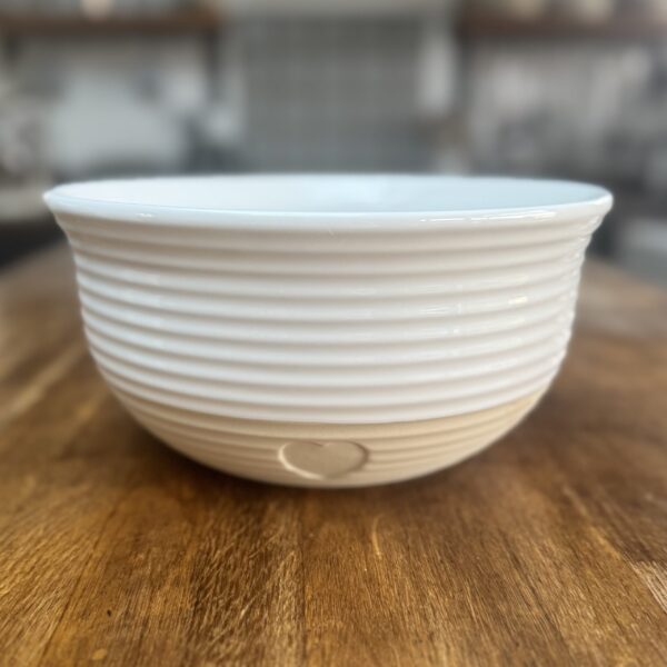 Rustic Charm Heart 29cm Serve & Mixing Bowl