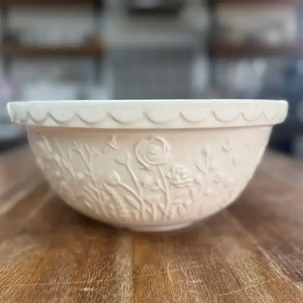 *Practically Perfect* Mason Cash In The Meadow White Rose Bowl 29cm